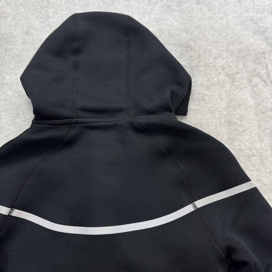 160cm 新品未使用 NIKE テックフリース セットアップ ナイキ 160cm 新品未使用 NIKE テックフリース セットアップ ナイキ