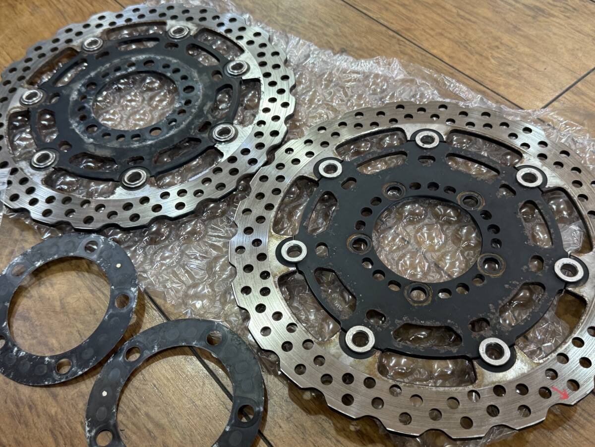 カワサキ　Ninja400R　2011年式　フロントブレーキディスク左右セット　純正中古　ディスクプレートガスケット?ボルト付き