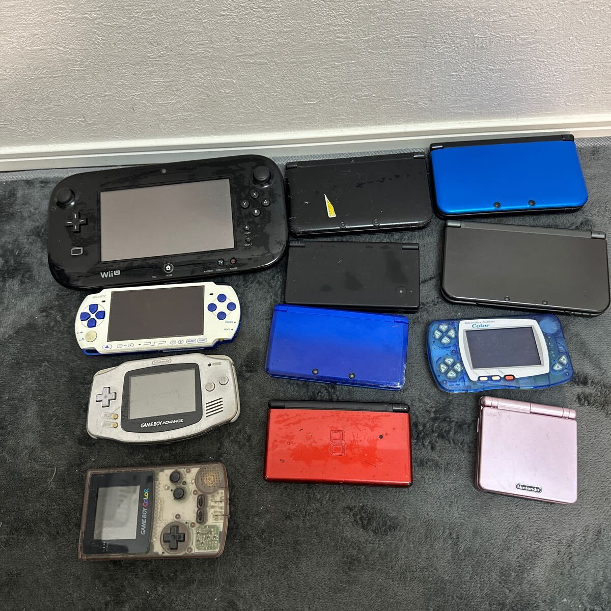 Nintendo 携帯ゲーム機 3DS LL DS SONY PSP等 作動未確認 Nintendo 携帯ゲーム機 3DS LL DS SONY PSP等 作動未確認