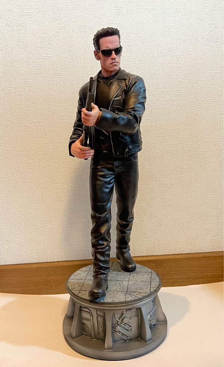サイドショウ ターミネーター2T-800 ポリストーン製スタチュー サイドショウ ターミネーター2T-800 ポリストーン製スタチュー