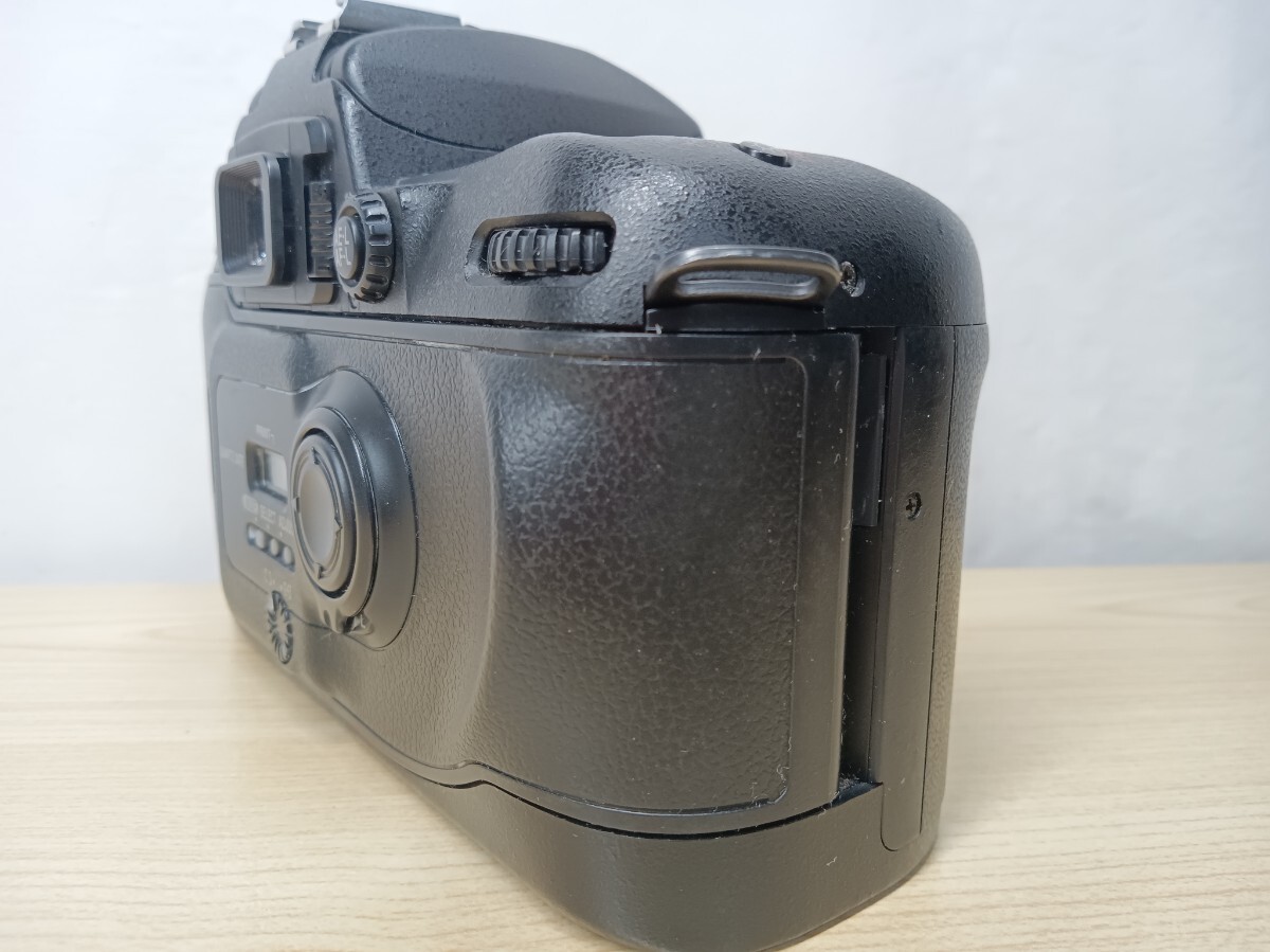 動作・美品】Nikon ニコン F80 ボディ フィルムカメラ 一眼レフ 動作・美品】Nikon ニコン F80 ボディ フィルムカメラ 一眼レフ