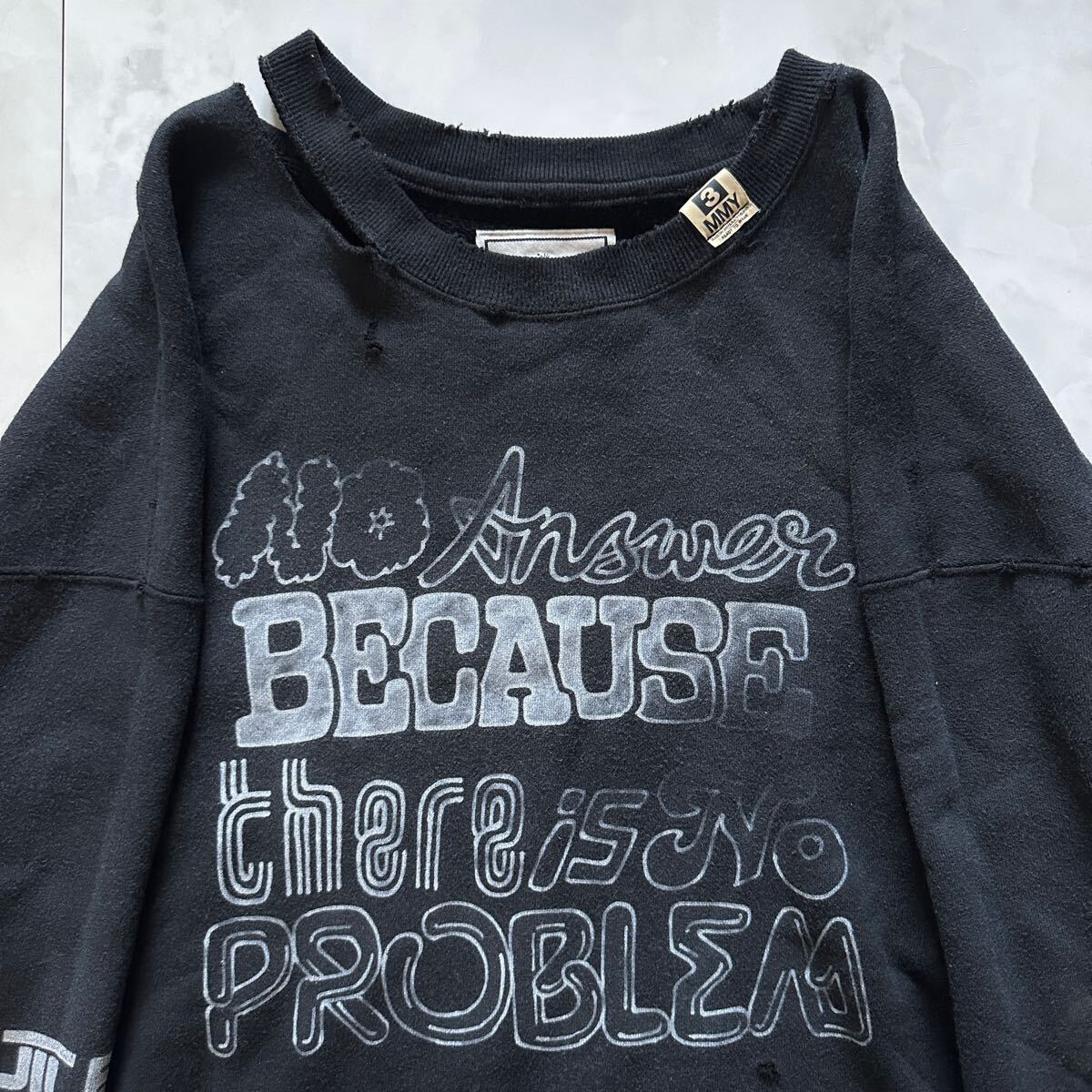 Maison MIHARA YASUHIRO】Distressed Graffiti Print Sweatshirt Maison MIHARA YASUHIRO】Distressed Graffiti Print Sweatshirt