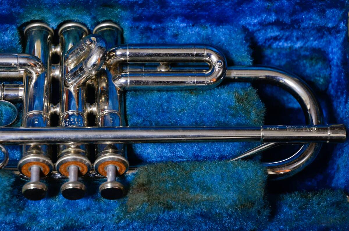 YAMAHA ヤマハ トランペット YTR-136 管楽器 ハードケース付 YAMAHA ヤマハ トランペット YTR-136 管楽器 ハードケース付