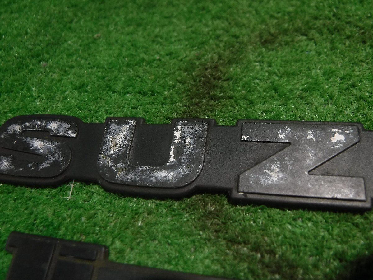 【B】　スズキ　ジムニー　SJ30V　純正　エンブレム　3點セット　※不動車から取り外し/車両詳細不明/ジャンク