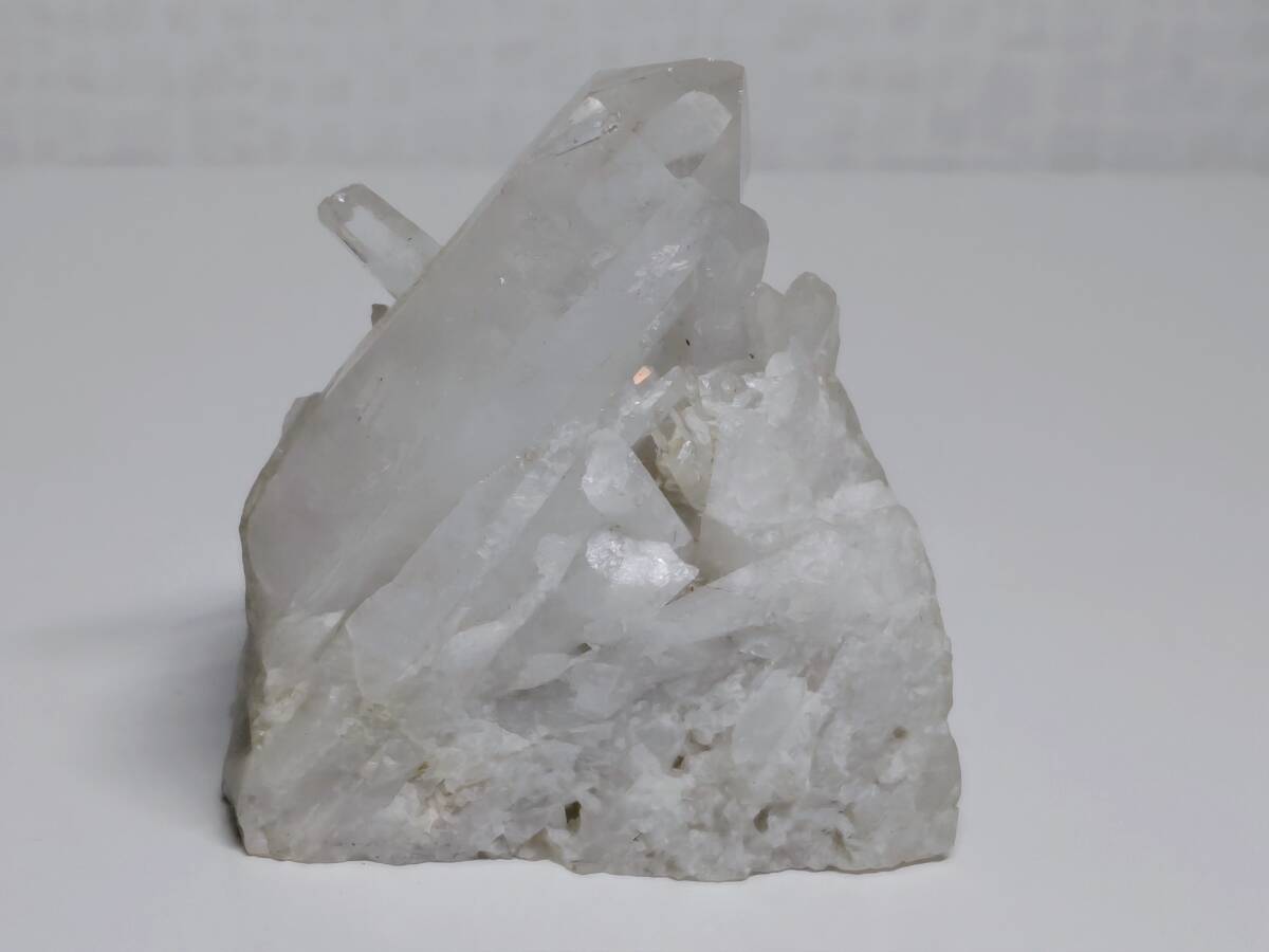 I-41 水晶 130g クォーツ 原石 鑑賞石 自然石 天然石 誕生石 I-41 水晶 130g クォーツ 原石 鑑賞石 自然石 天然石 誕生石