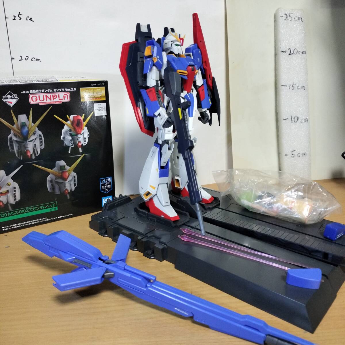 MG 1/100 ゼータガンダム ver2.0 MSZ-006 Zガンダム 完成品 MG 1/100 ゼータガンダム ver2.0 MSZ-006 Zガンダム 完成品