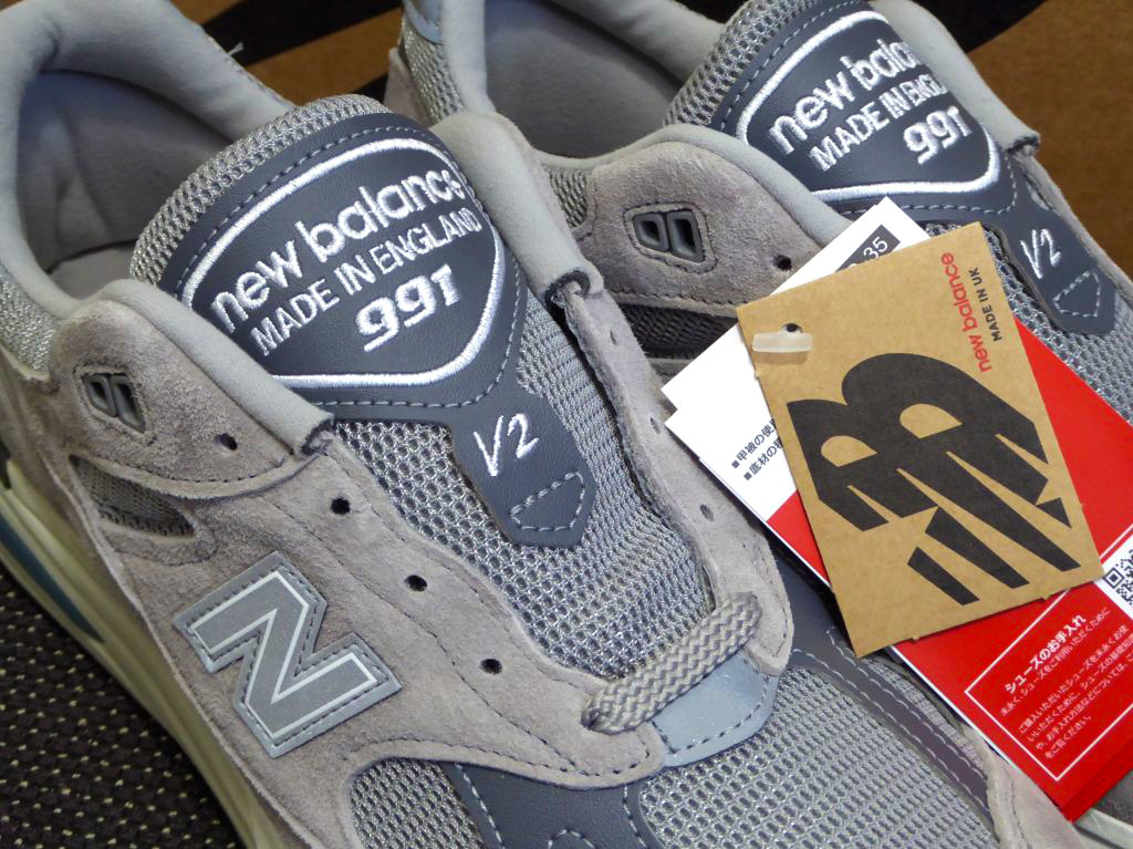 新品 国内正規品 英国(イングランド)製 U991GL2 GRAY グレー 新品 国内正規品 英国(イングランド)製 U991GL2 GRAY グレー