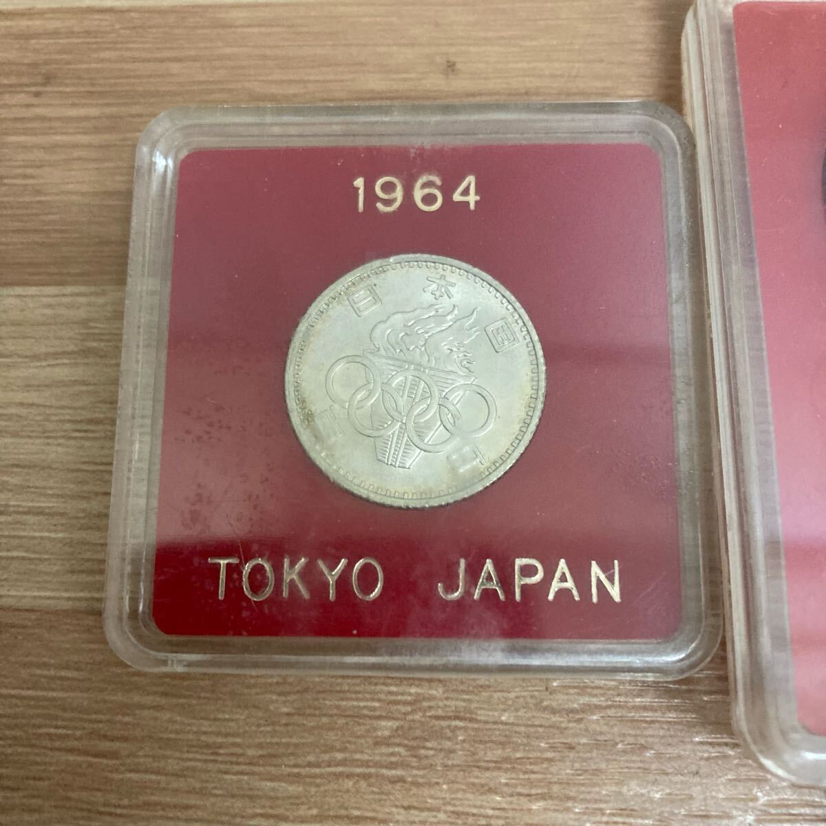 東京オリンピック記念硬貨 千円銀貨 百円銀貨 ケース付 昭和39年 東京オリンピック記念硬貨 千円銀貨 百円銀貨 ケース付 昭和39年