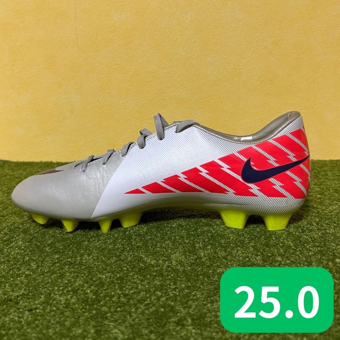 新品・未使用】NIKE ナイキ サッカースパイク マーキュリアル 新品・未使用】NIKE ナイキ サッカースパイク マーキュリアル