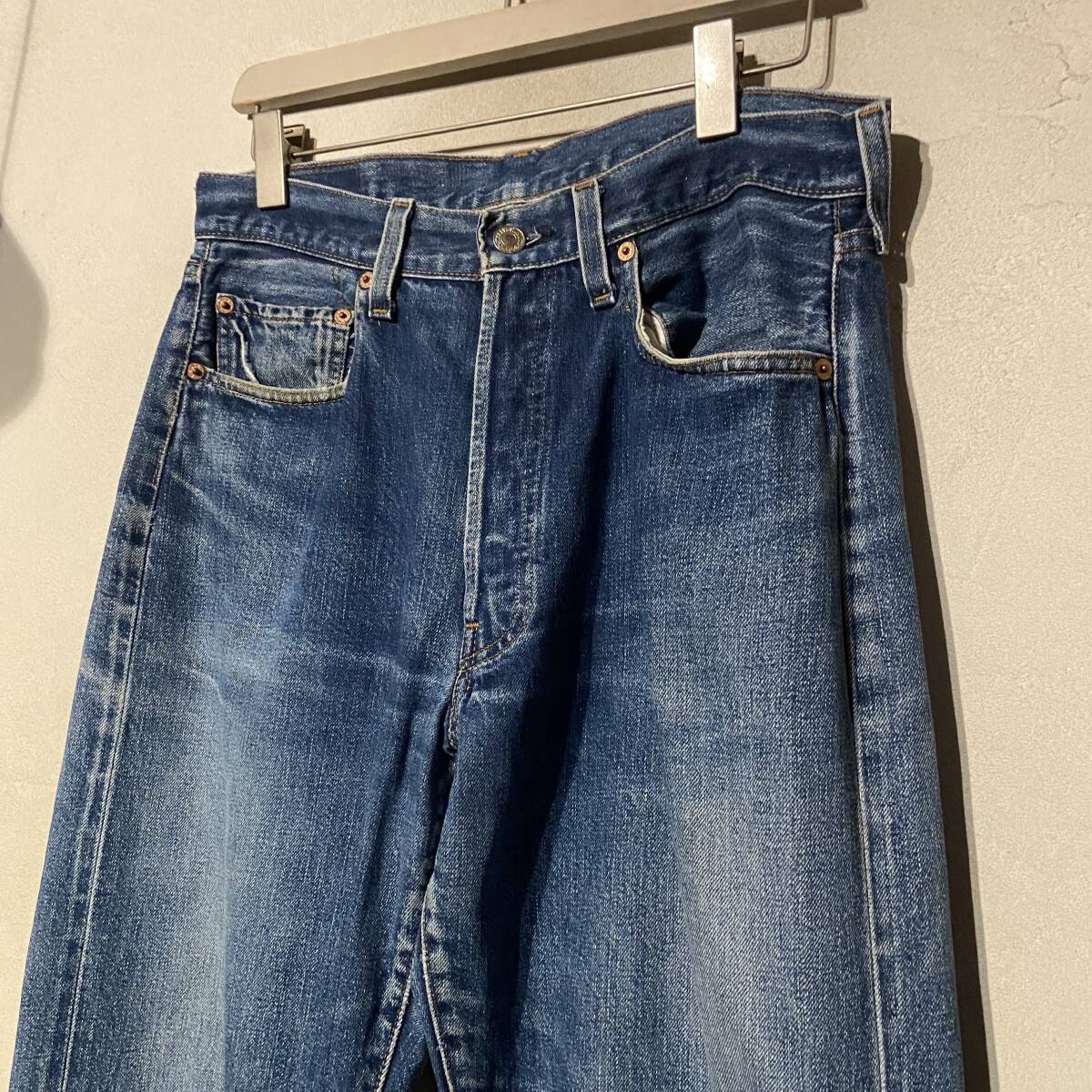 リーバイス501 デニムパンツ バレンシア ボタン裏 555 90年代 リーバイス501 デニムパンツ バレンシア ボタン裏 555 90年代