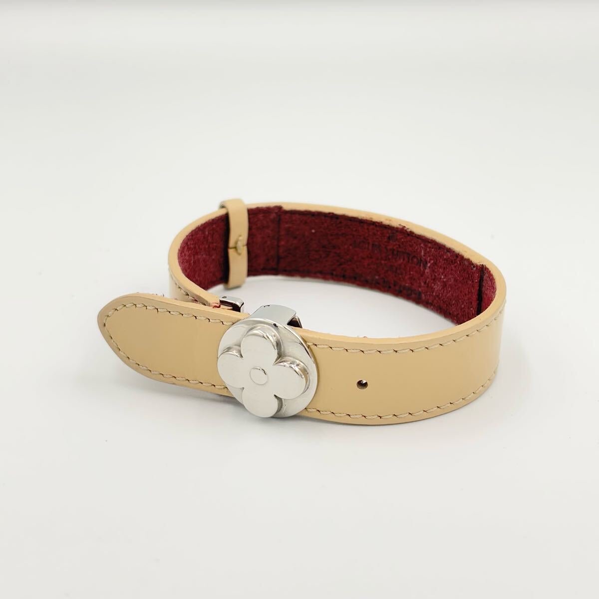 美品 Louis Vuitton ルイヴィトン モノグラム ブラスレ ヴー 美品 Louis Vuitton ルイヴィトン モノグラム ブラスレ ヴー