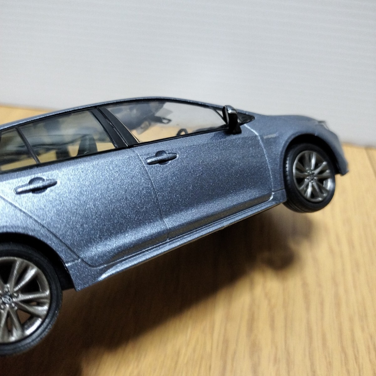 カラーサンプル【1/30 COROLLA Touring】ミニカー TOYOTA カラーサンプル【1/30 COROLLA Touring】ミニカー TOYOTA