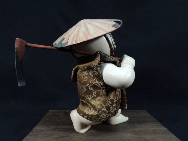 人形師 岡本玉水/「孝子/筍掘り」/御所人形/高:17cm/共箱/日本 人形師 岡本玉水/「孝子/筍掘り」/御所人形/高:17cm/共箱/日本