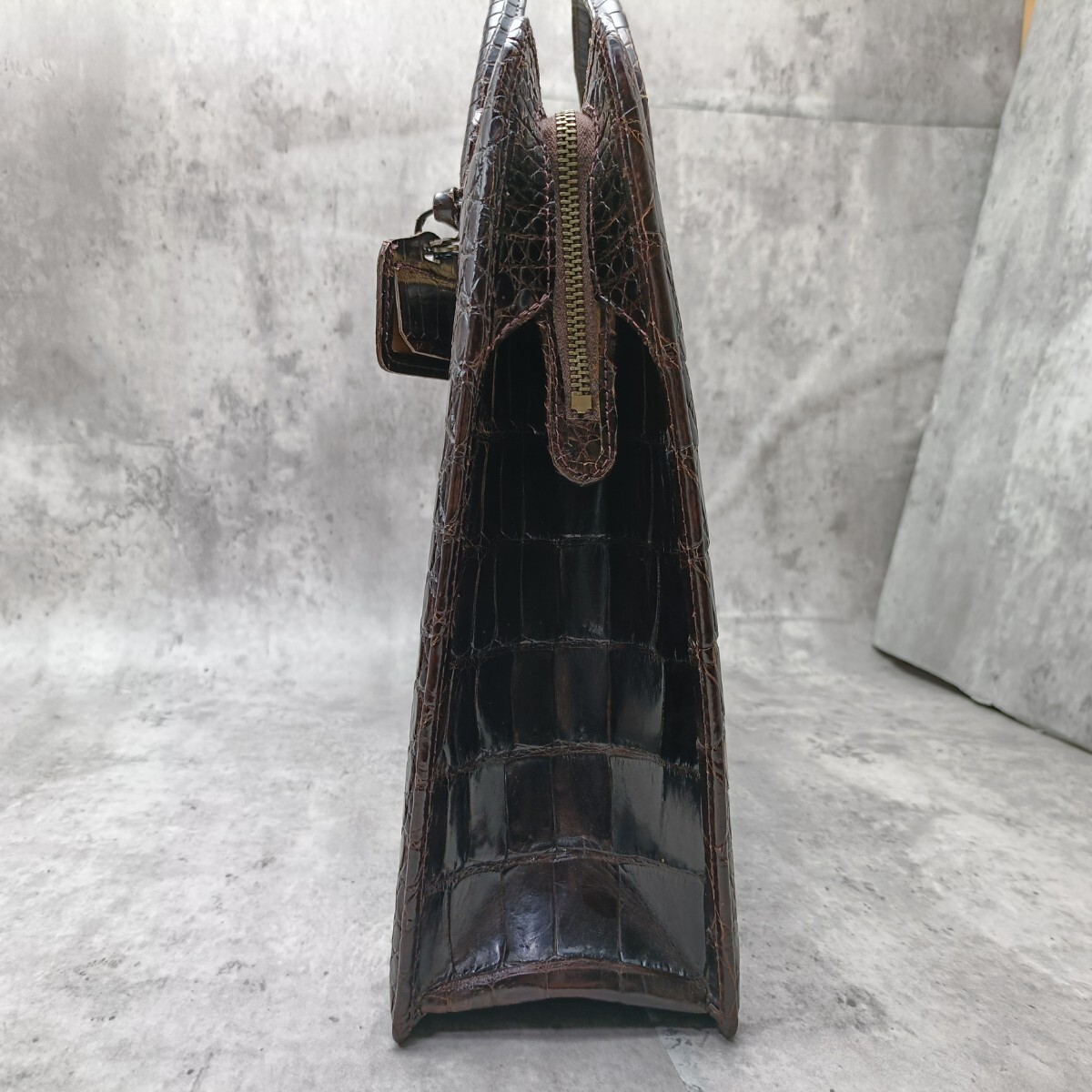 定価110万円 美品 シャイニングクロコダイル トート バッグ 定価110万円 美品 シャイニングクロコダイル トート バッグ