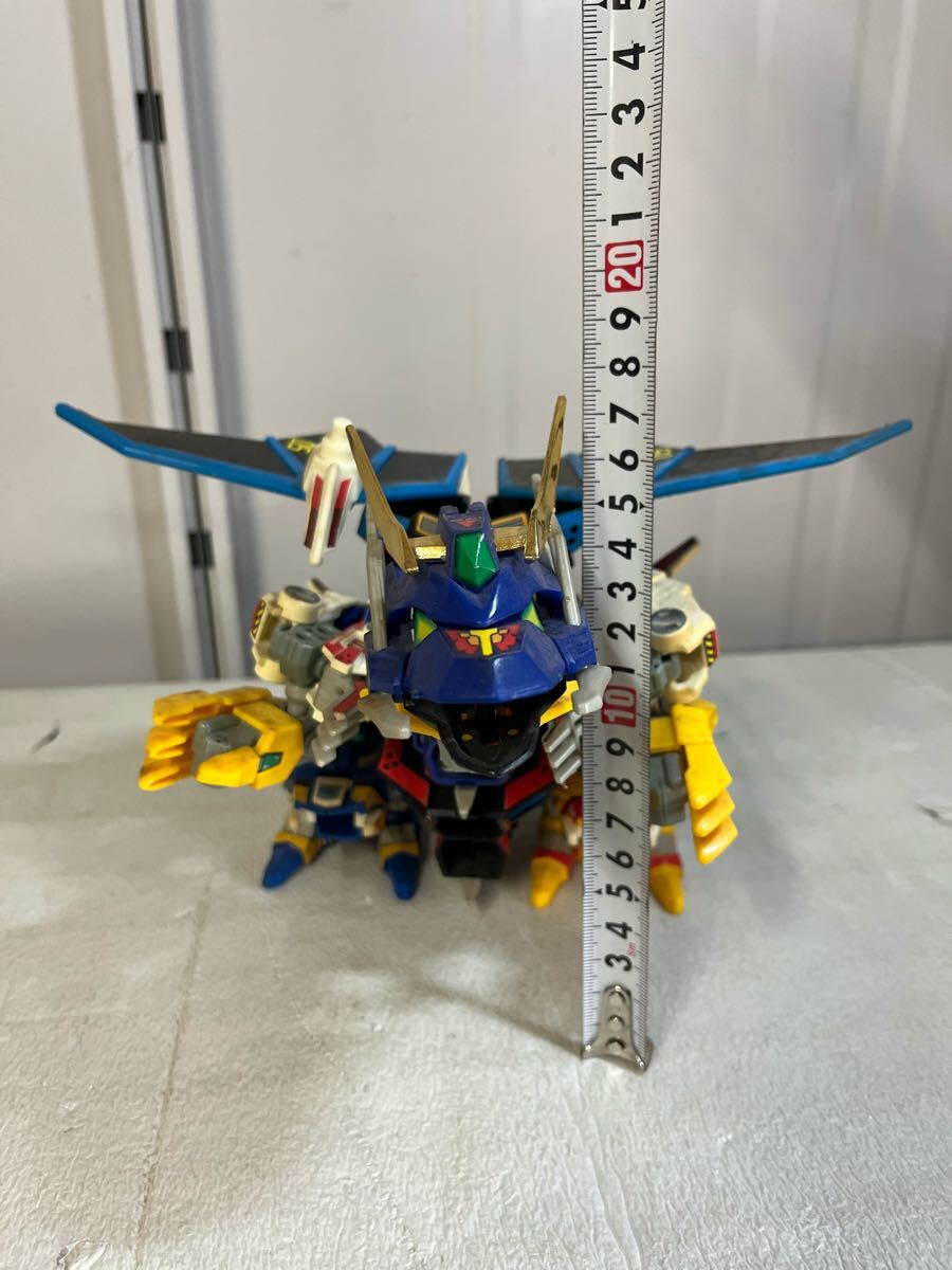 現状品】タカラ Bビーダマン爆外伝V 超ビーダアーマー セイント 現状品】タカラ Bビーダマン爆外伝V 超ビーダアーマー セイント