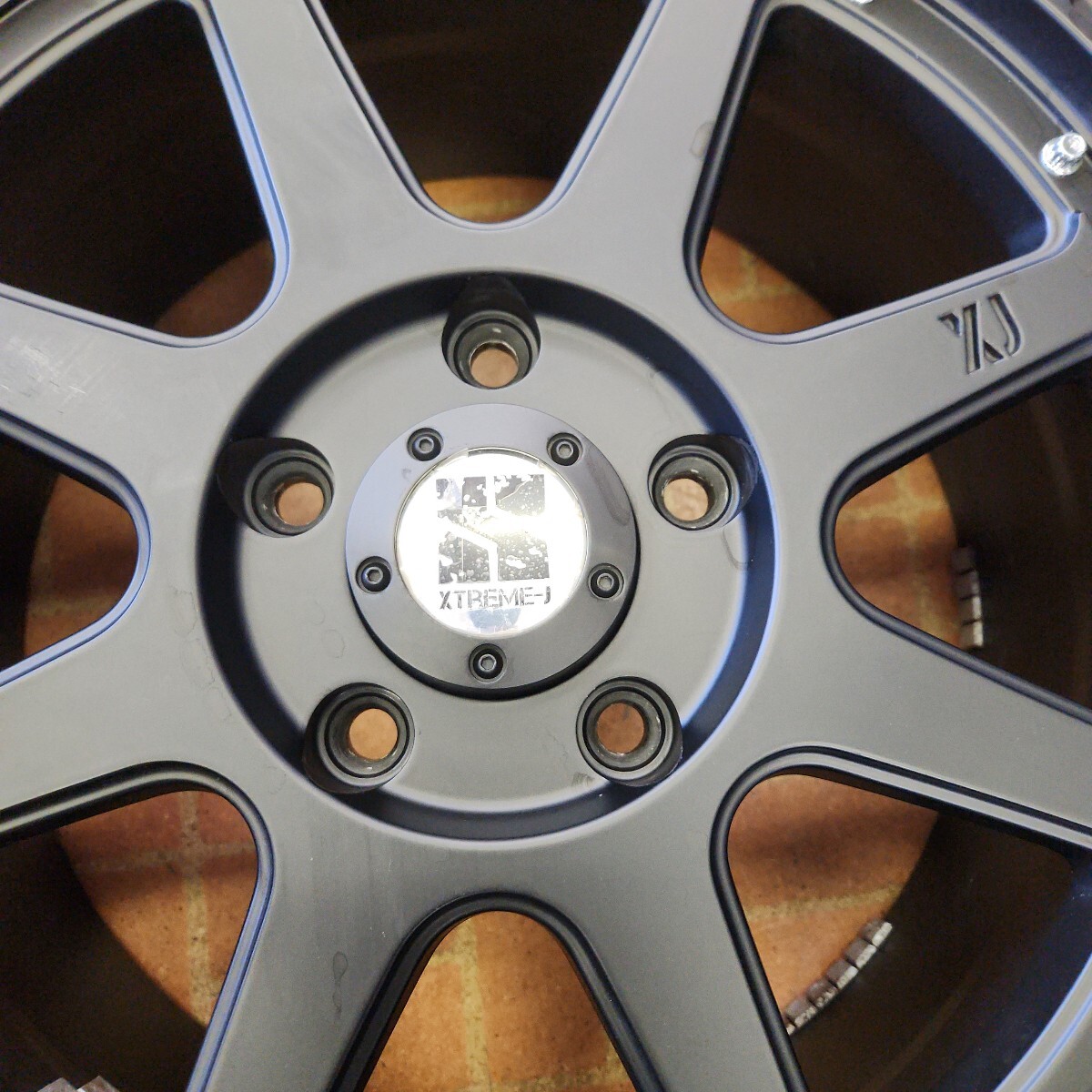 XTREME-J エクストリームJ 17インチ 7.5J+40 5H-127 中古 XJ アメ車 MLJ_画像6