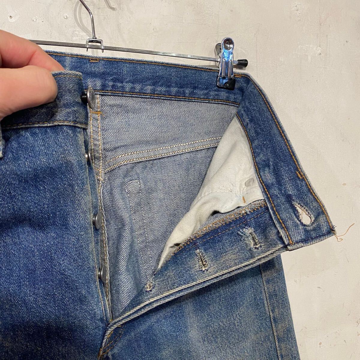 ヒゲ◎ハチノス◎ W29 USA製 Levis501 levi's リーバイス 90s ヒゲ◎ハチノス◎ W29 USA製 Levis501 levi's リーバイス 90s