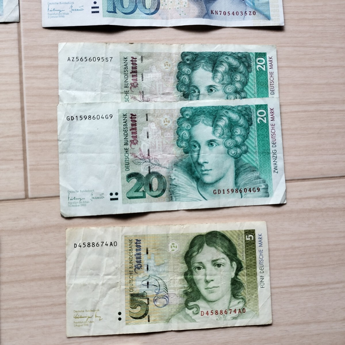 ドイツ 旧紙幣 計295マルク 【100マルク×2枚 20マルク×2枚 10 ドイツ 旧紙幣 計295マルク 【100マルク×2枚 20マルク×2枚 10