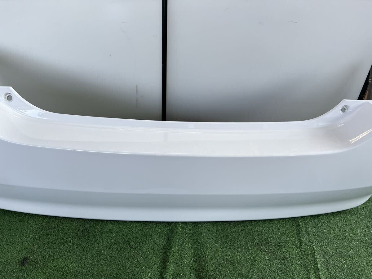 トヨタ　20　プリウス　NHW20　純正　リアバンパー　シルバー　1F7　管H0428-4 Yahoo!オークション - トヨタ 20 プリウス NHW20 純正 リアバンパー 水