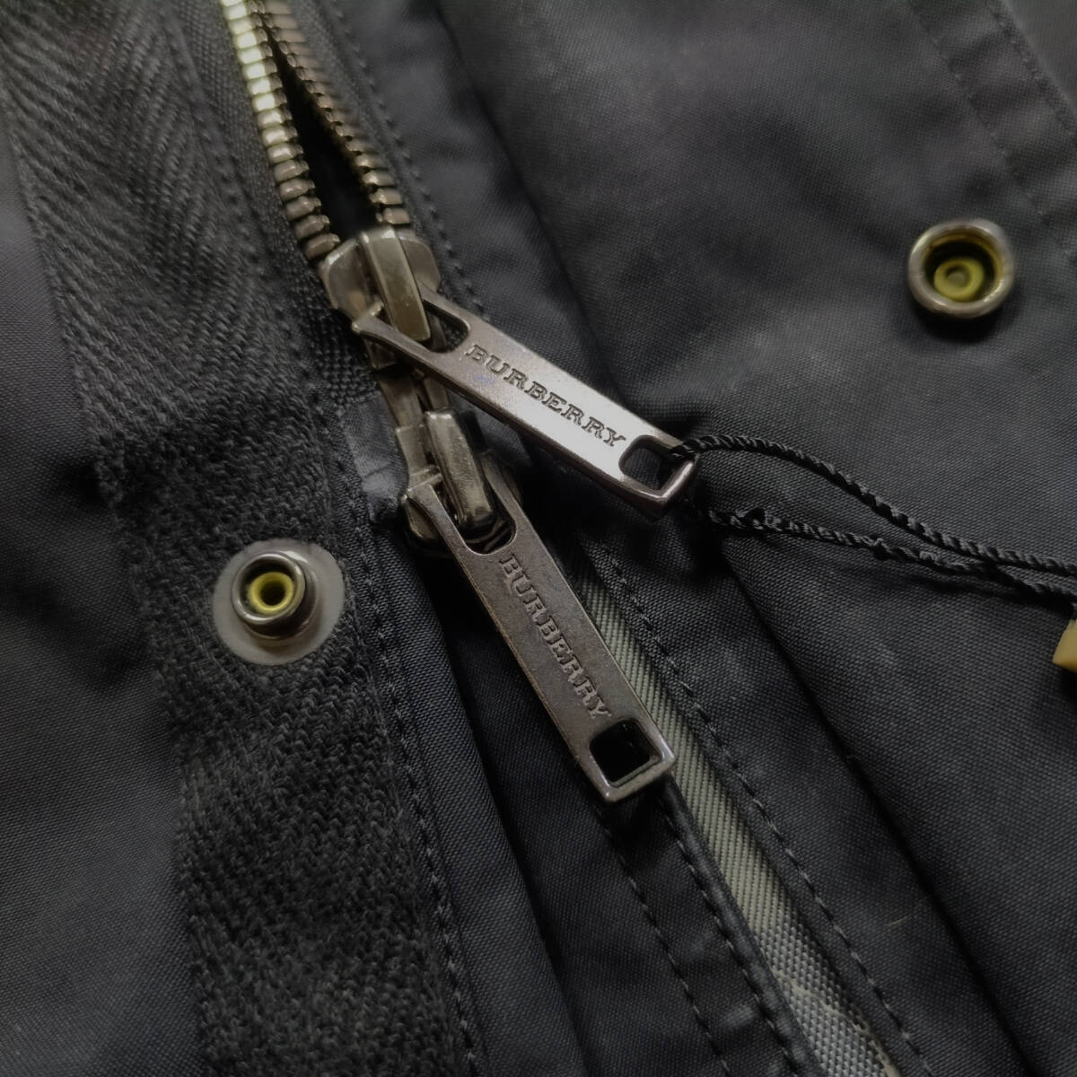 美品メガチェックBURBERRY LONDONナポレオンミリタリー 美品メガチェックBURBERRY LONDONナポレオンミリタリー