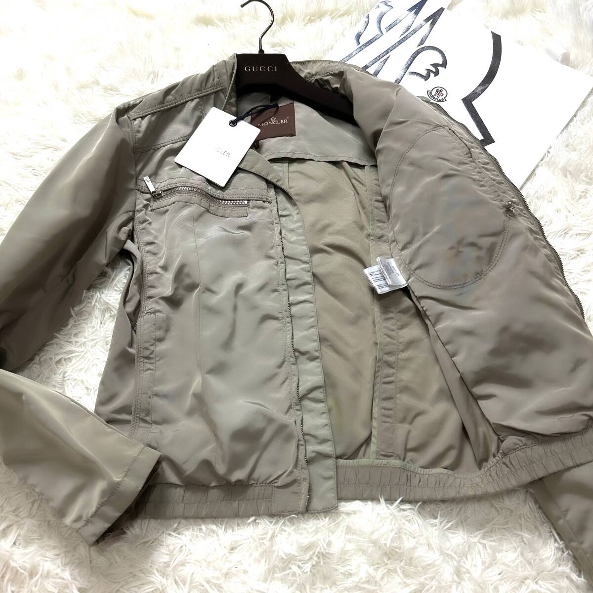 未使用級MONCLERシングルライダース ミリタリージャケットL~M 未使用級MONCLERシングルライダース ミリタリージャケットL~M