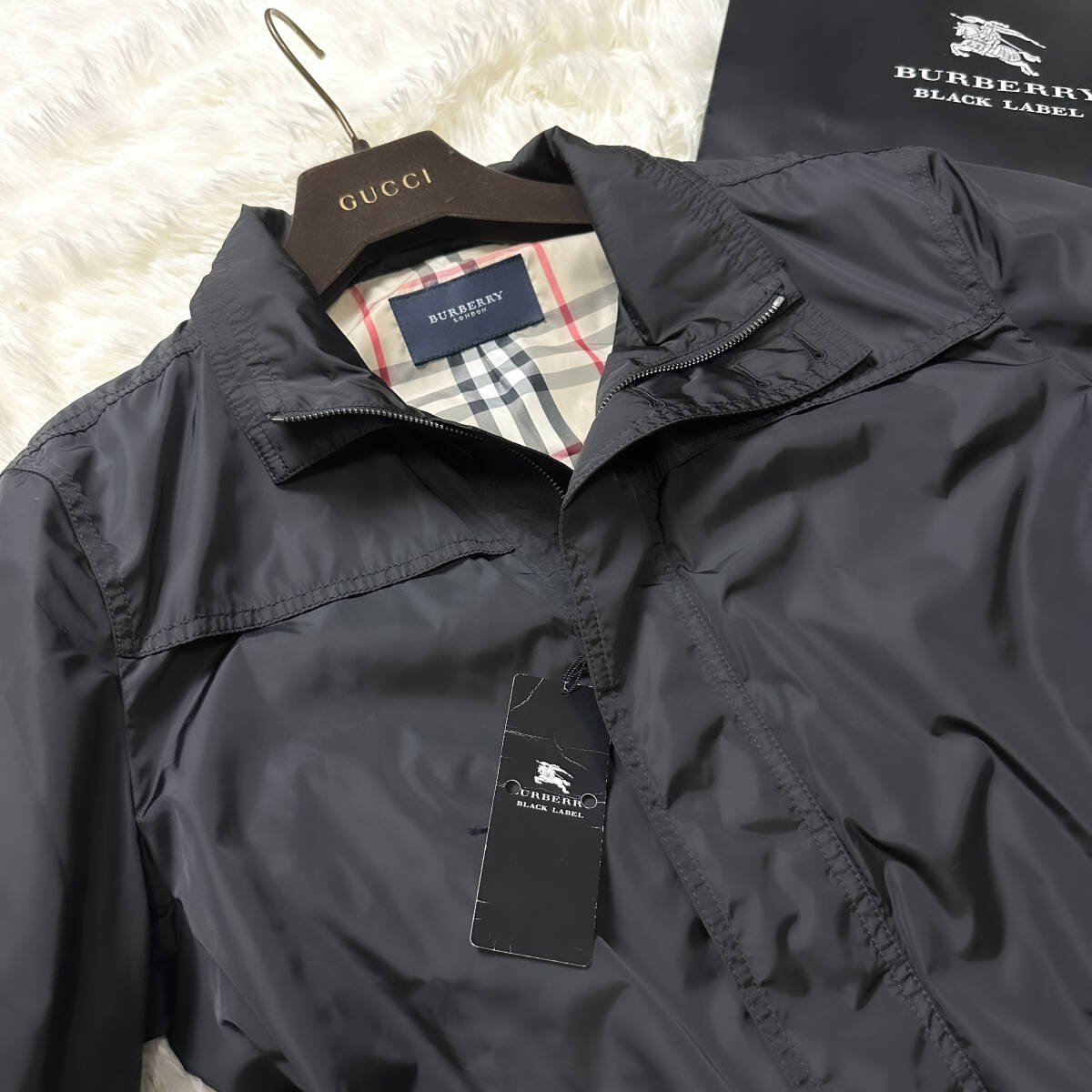 未使用級BURBERRY BLACK LABELミリタリージャケットM-65メガノバ 未使用級BURBERRY BLACK LABELミリタリージャケットM-65メガノバ