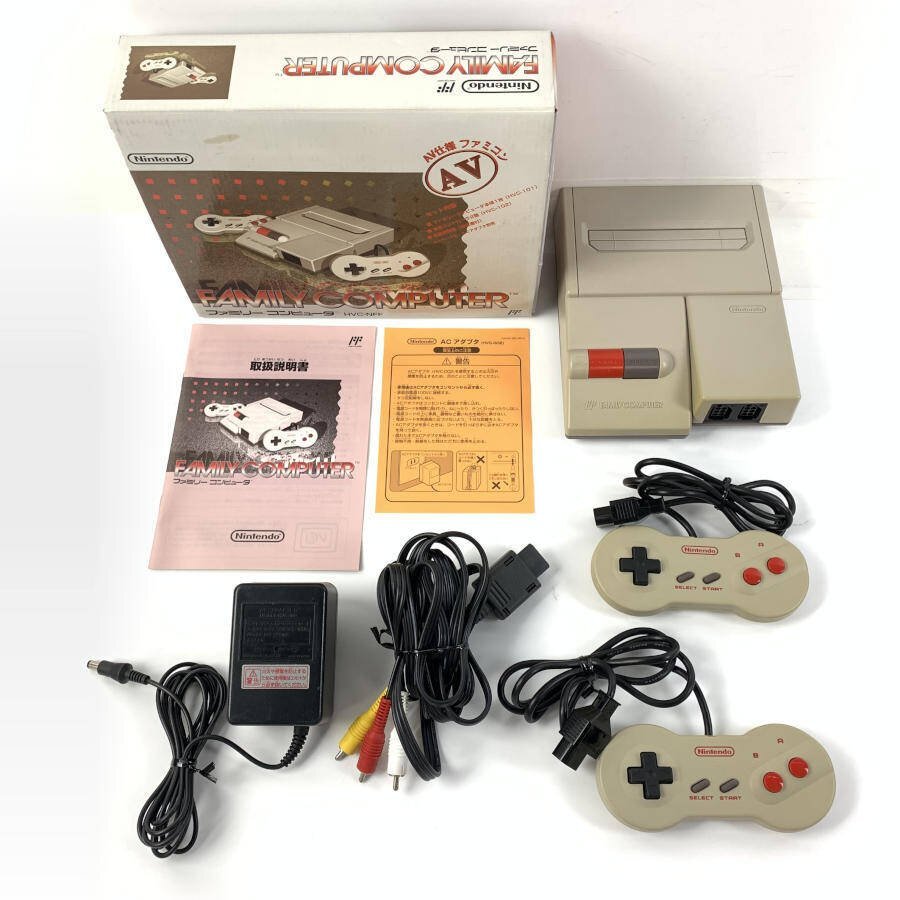 NINTENDO 任天堂 HVC-101 ニューファミコン ゲーム機本体 箱説他 NINTENDO 任天堂 HVC-101 ニューファミコン ゲーム機本体 箱説他
