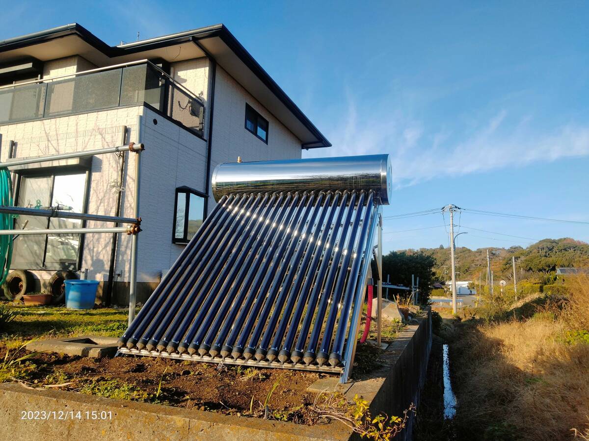 全国配送&破損完全補償】ヒートパイプ真空管式太陽熱温水器 全国配送&破損完全補償】ヒートパイプ真空管式太陽熱温水器