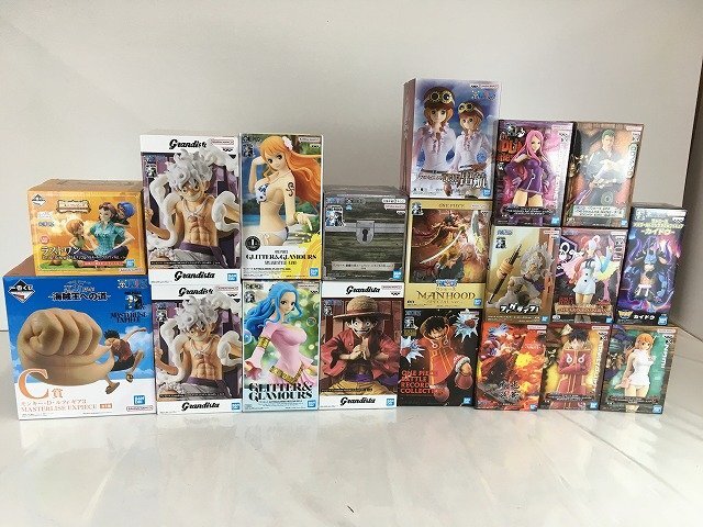 rh 【未開封】 フィギュアセット(42) ワンピース ルフィ ナミ rh 【未開封】 フィギュアセット(42) ワンピース ルフィ ナミ