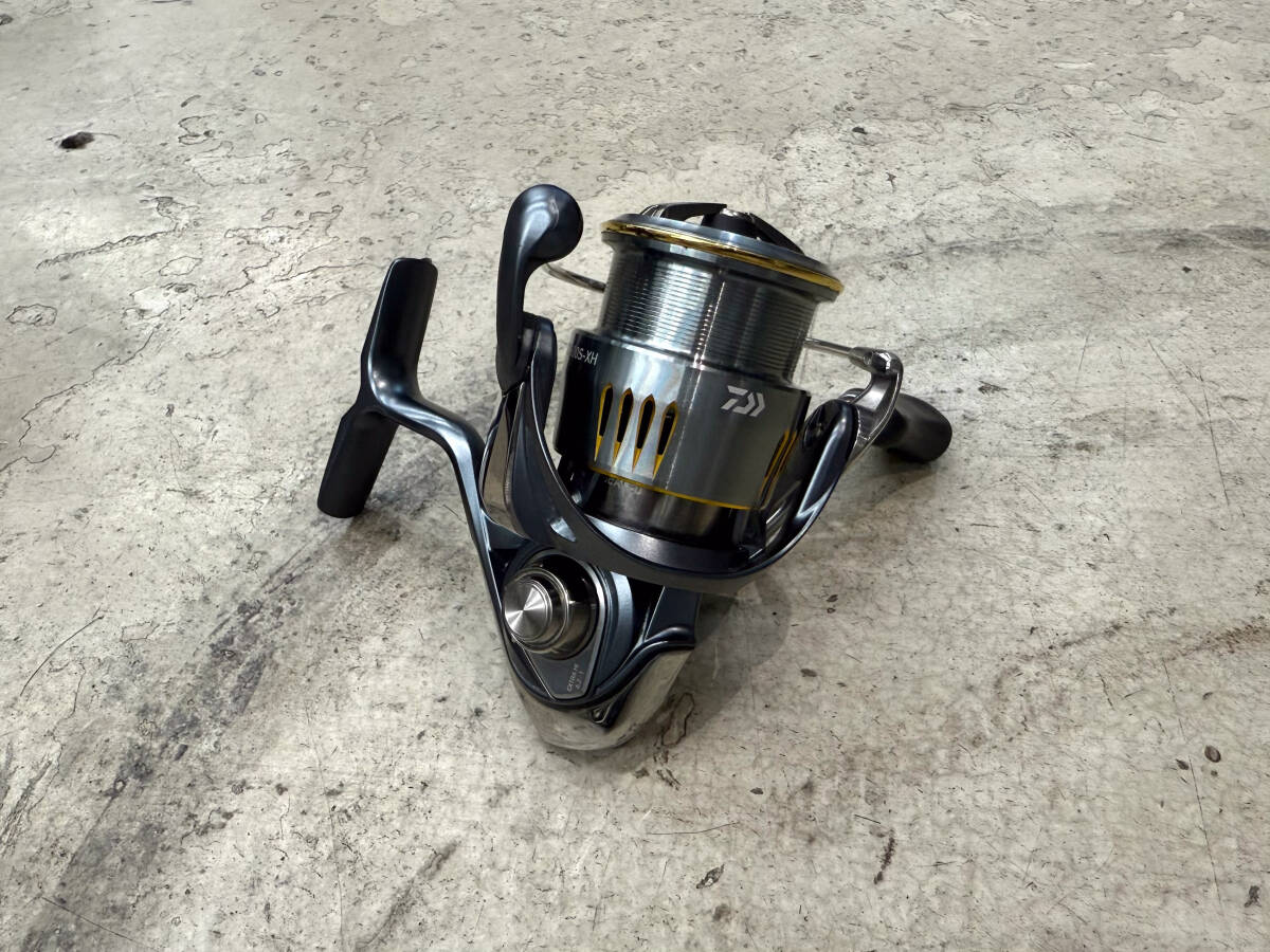 ①美品 ダイワ 23 エアリティ LT2500S-XH AIRITY A(ダイワ ①美品 ダイワ 23 エアリティ LT2500S-XH AIRITY A(ダイワ