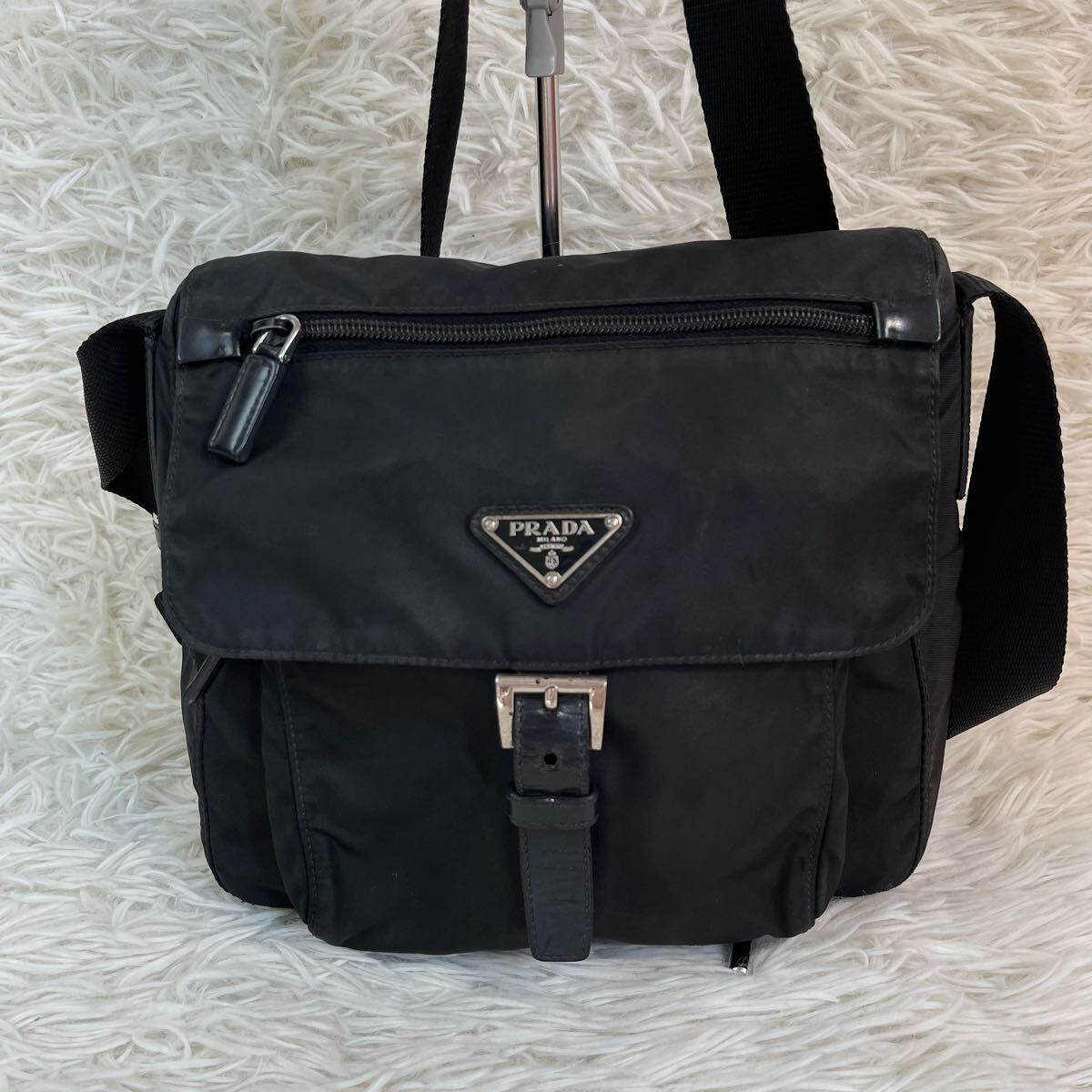 1円【美品】PRADA プラダ ショルダーバッグ 斜め掛け クロス 1円【美品】PRADA プラダ ショルダーバッグ 斜め掛け クロス