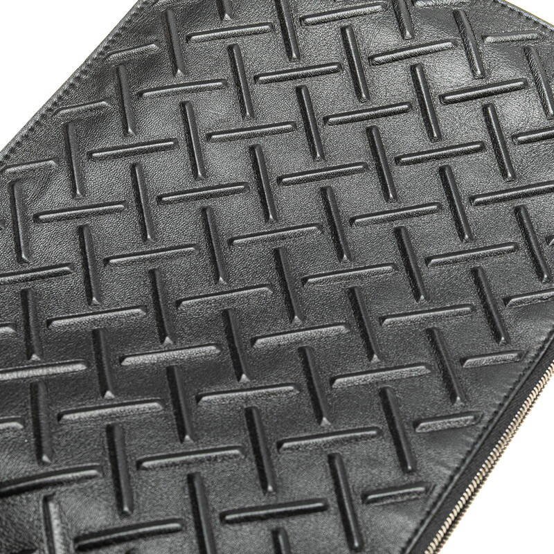 ボッテガヴェネタ エンボス イントレチャート クラッチバッグ セカンドバッグ ブラック レザー メンズ BOTTEGAVENETA 【中古】