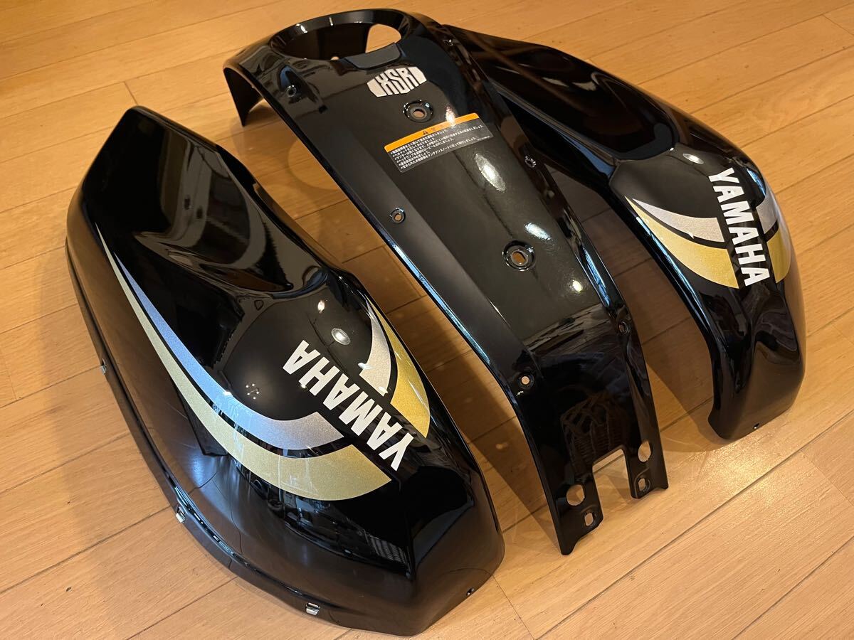 ヤマハXSR700 タンクカバー3点セット/ブラックメタリックX ヤマハXSR700 タンクカバー3点セット/ブラックメタリックX