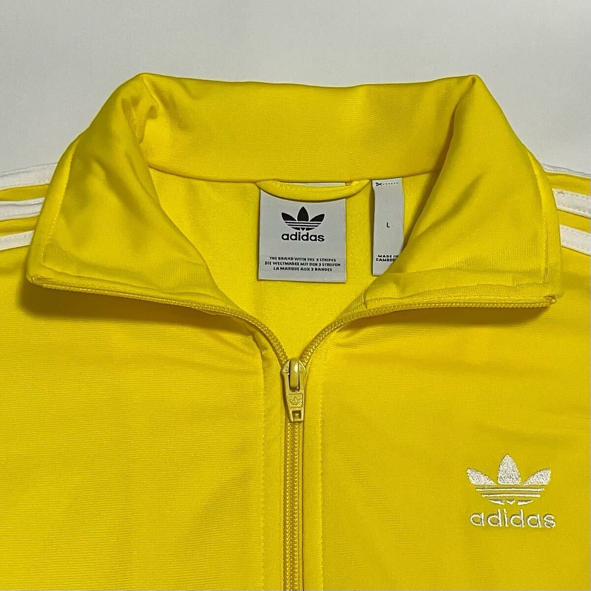 美品】adidas アディダス トラックジャケット 3本ライン 美品】adidas アディダス トラックジャケット 3本ライン