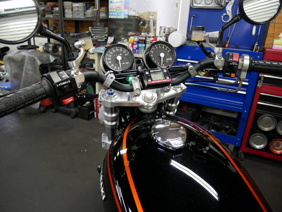 ☆極上車!!☆ kawasaki Z1 1973年モデル Z1A Z1F-299~ エンジン ☆極上車!!☆ kawasaki Z1 1973年モデル Z1A Z1F-299~ エンジン