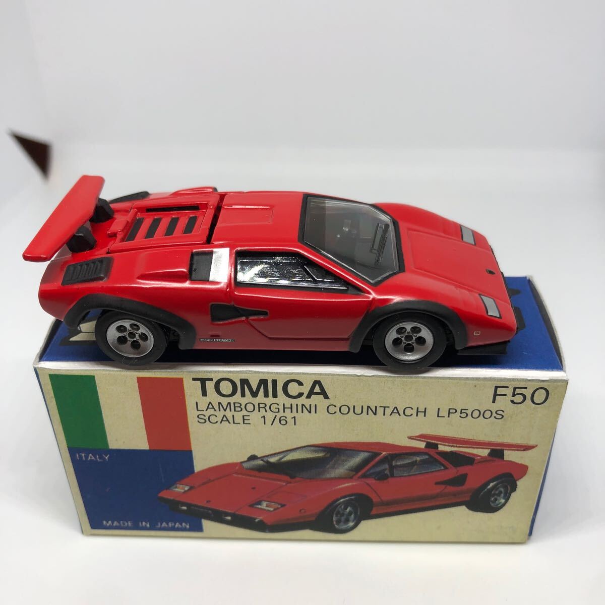 トミカ 中国製 青箱 F50 ランボルギーニ カウンタック LP500S トミカ 中国製 青箱 F50 ランボルギーニ カウンタック LP500S