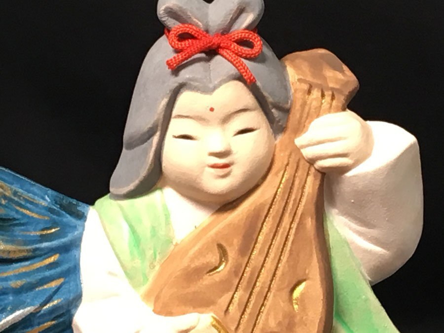 博多人形 騎龍弁財天 井上あき子作 無形文化財保持者 日本人形 博多人形 騎龍弁財天 井上あき子作 無形文化財保持者 日本人形