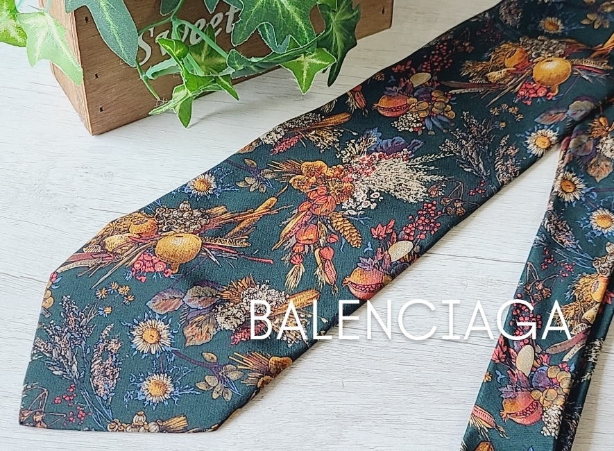 BALENCIAGA バレンシアガ ネクタイ 高級シルク 花 植物 ジャ
