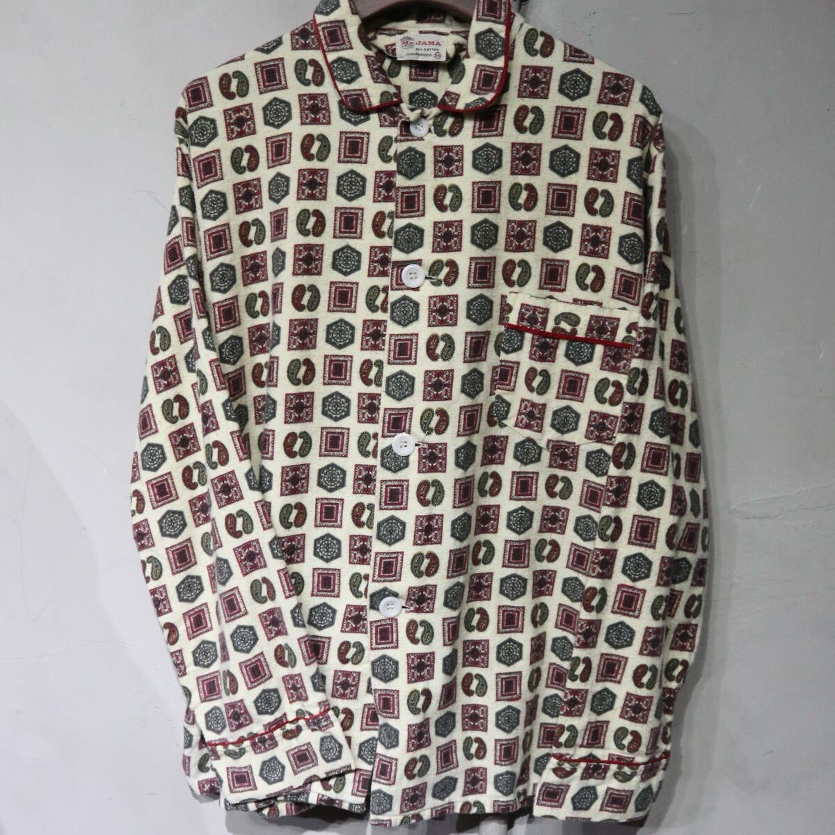【即決】60-70s Mr.JAM パジャマシャツ 紋章柄 総柄 長袖 古着 ヴィンテージ ビンテージ 18_画像2