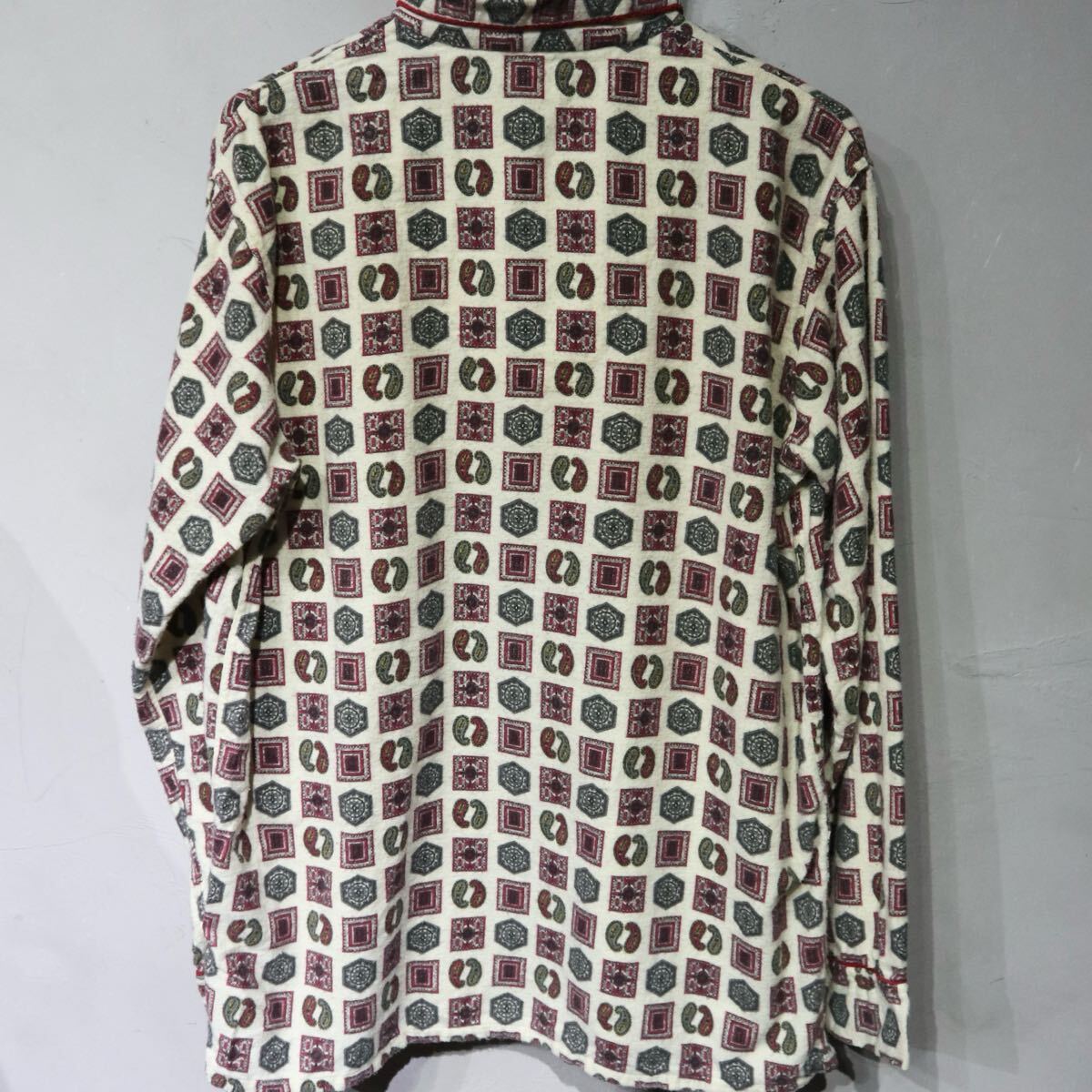 【即決】60-70s Mr.JAM パジャマシャツ 紋章柄 総柄 長袖 古着 ヴィンテージ ビンテージ 18_画像3