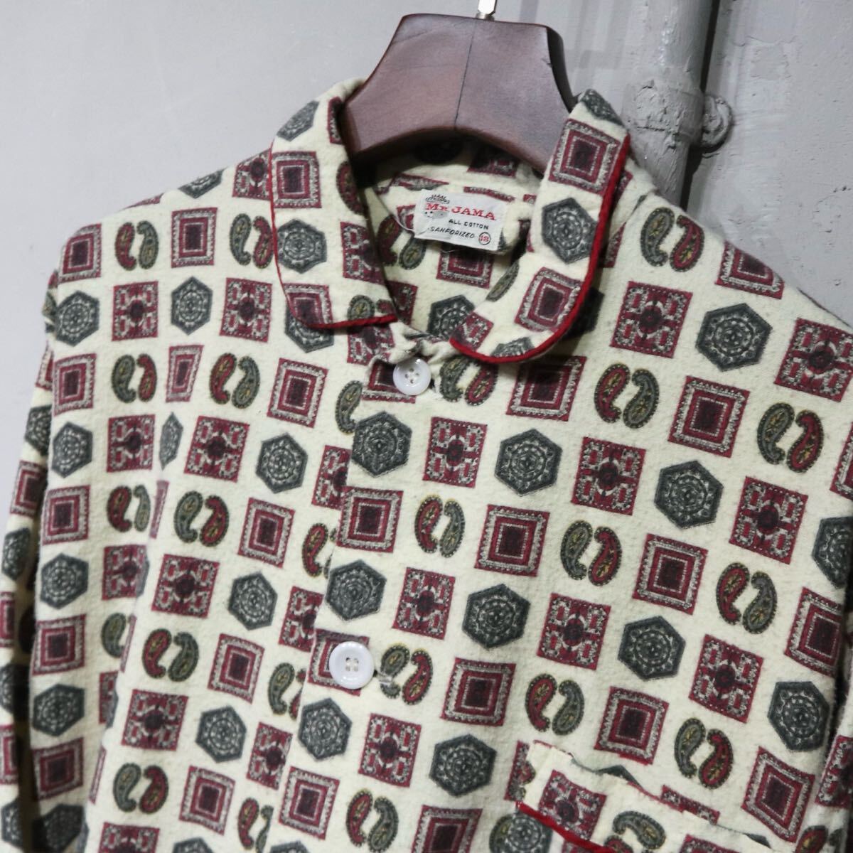 【即決】60-70s Mr.JAM パジャマシャツ 紋章柄 総柄 長袖 古着 ヴィンテージ ビンテージ 18_画像4