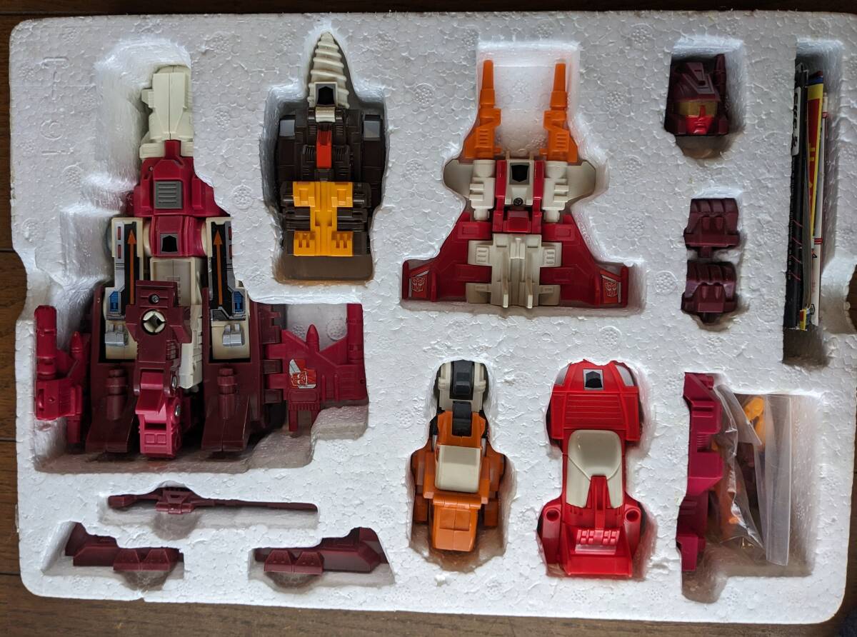タカラ トランスフォーマー C-91 テックボット コンピューティコン タカラ トランスフォーマー C-91 テックボット コンピューティコン