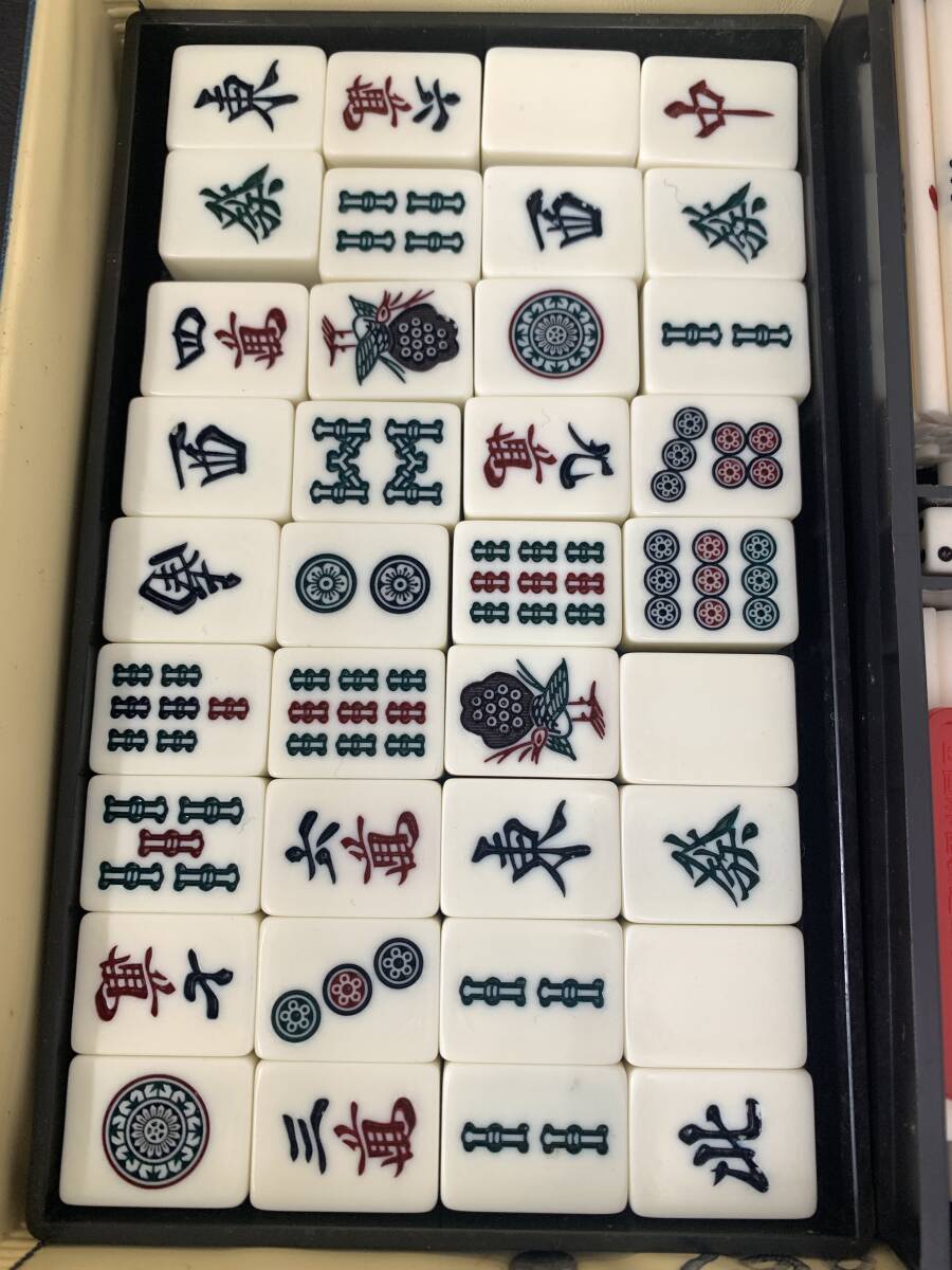 13586 【中古保管品】麻雀牌 麻雀パイ 麻雀セット 昭和レトロ 13586 【中古保管品】麻雀牌 麻雀パイ 麻雀セット 昭和レトロ