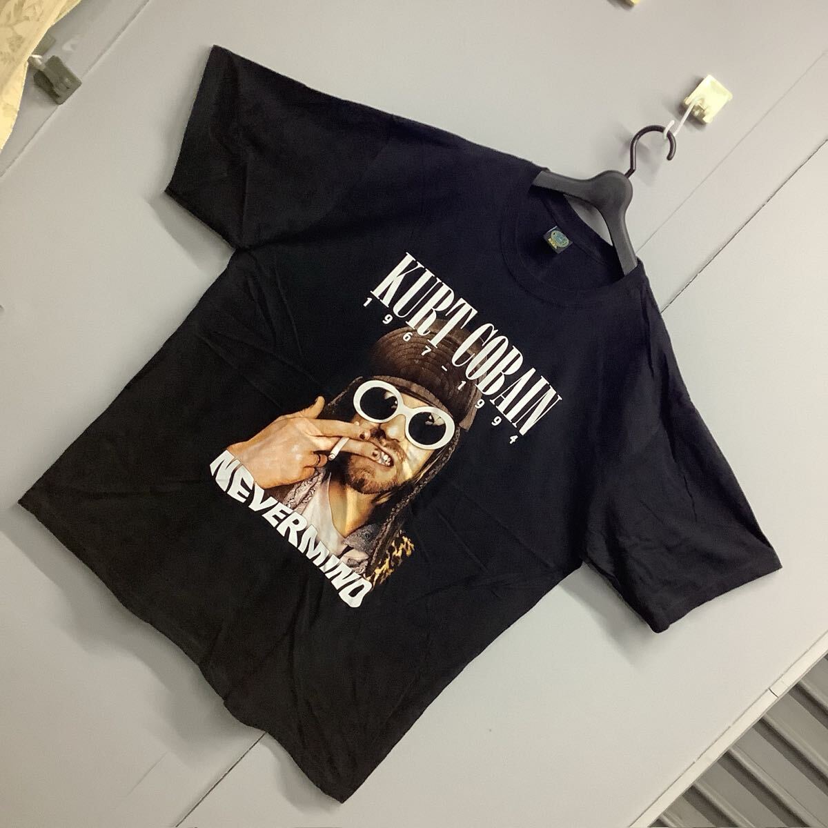 ニルヴァーナ バンドTシャツ XXXLサイズ 4 NIRVANA カート ニルヴァーナ バンドTシャツ XXXLサイズ 4 NIRVANA カート