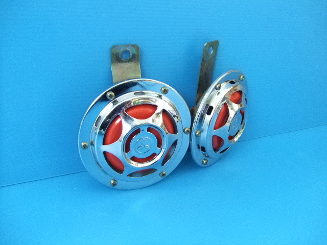  подлинная вещь хорошая вещь 2 шт 12V Mitsuba GT звуковой сигнал старый машина Showa гонщик группа машина MITSUBA три лист Z2 Z1 FX GPZ CBX GS400 GT380 XJ400D CB750 KH SS RZ Mach 2