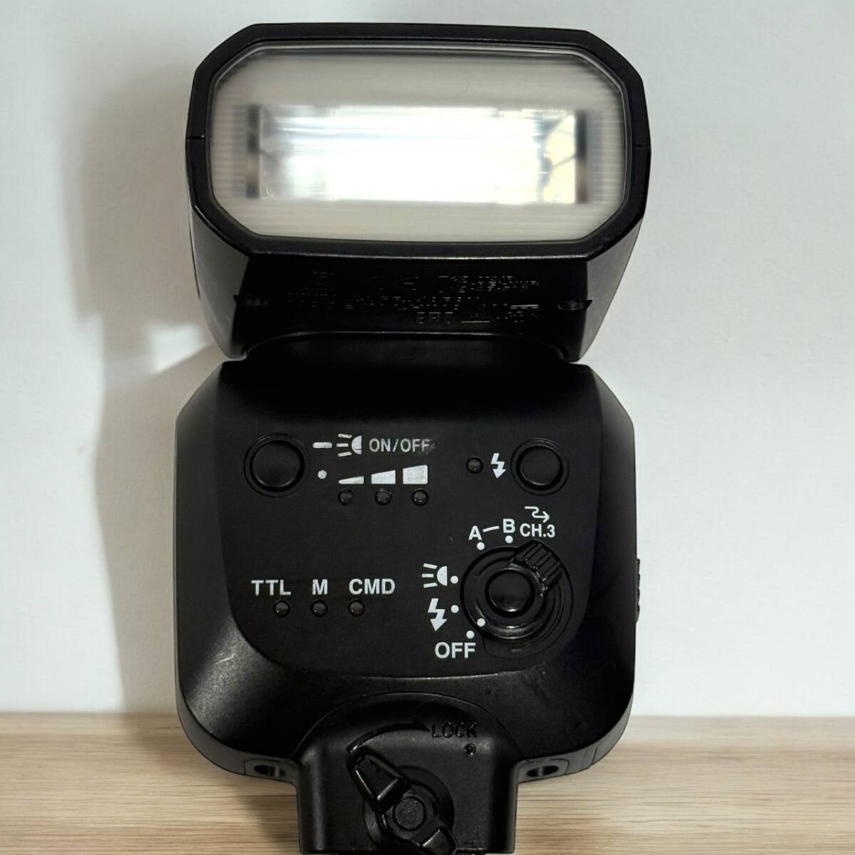 送料無料 美品 Nikon ニコン SB-500 フラッシュ スピードライト 送料無料 美品 Nikon ニコン SB-500 フラッシュ スピードライト