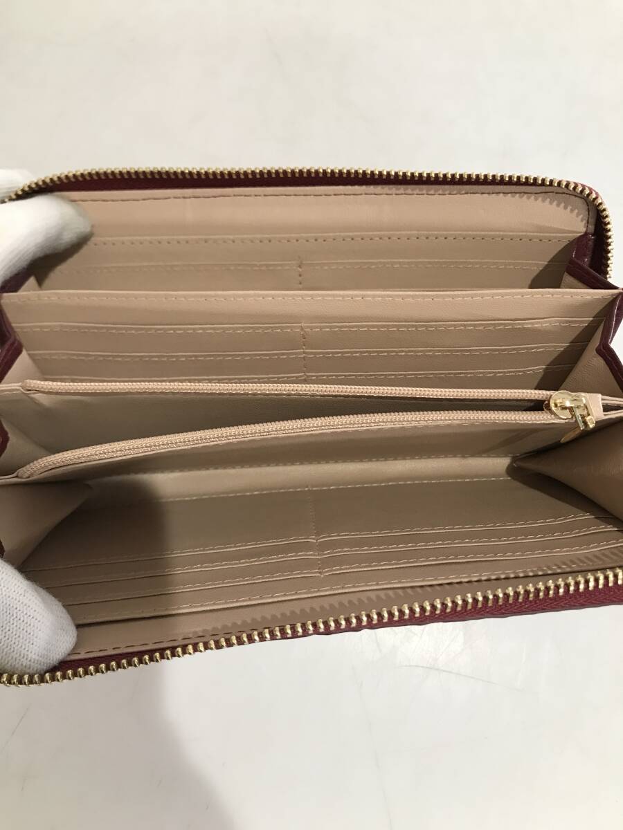 HG7786 カイマン ホーン 長財布 ラウンドファスナー ワニ革 レザー 一枚革 ワイン 小銭入れあり 専用箱付き 未使用品_画像7