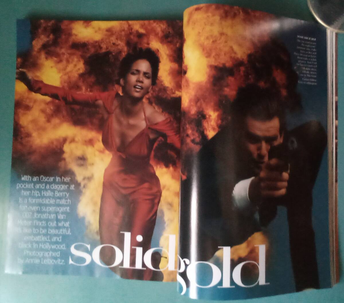 VOGUE DECEMBER 2002 Hal * Berry Annie Leibovitz Steven Meisel