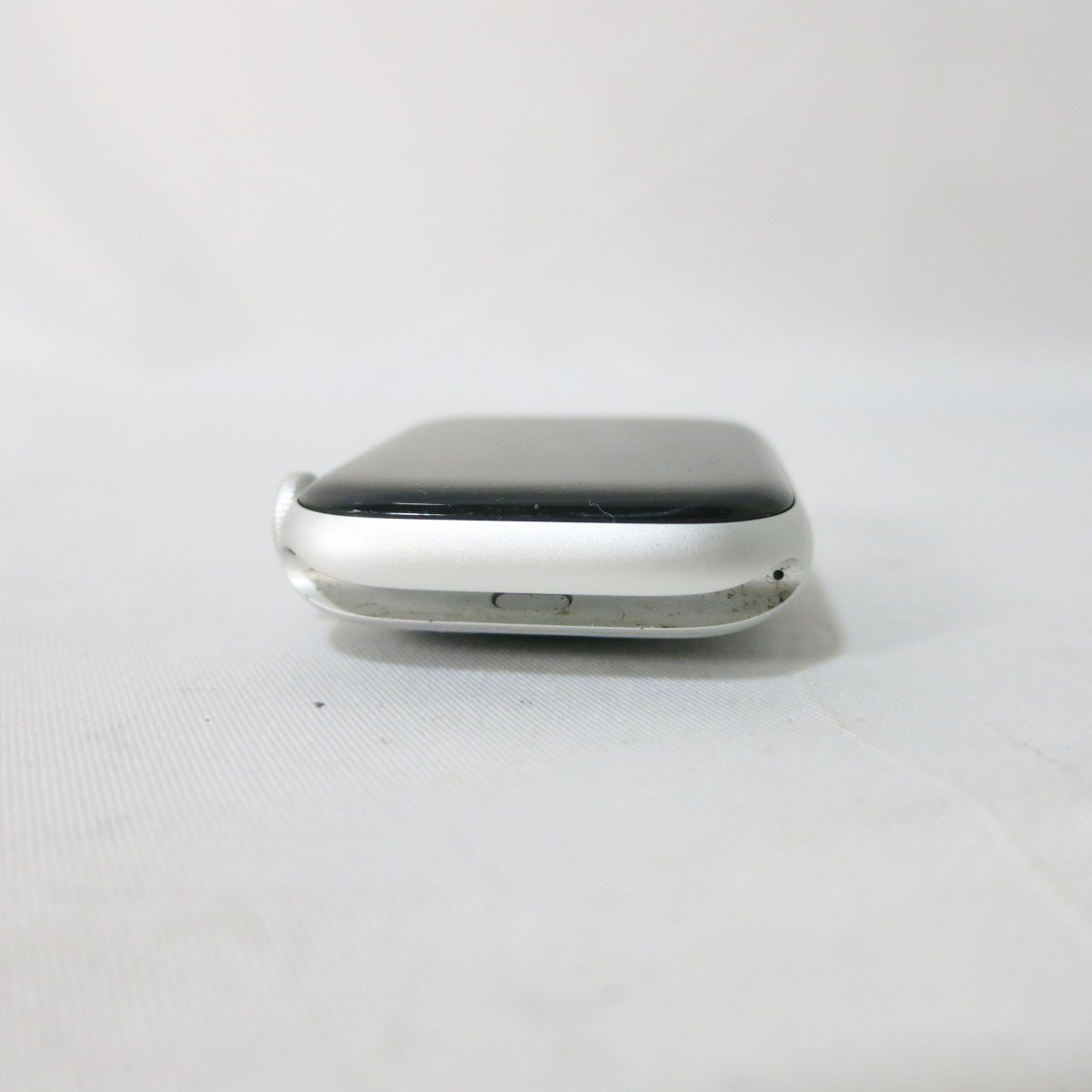 1円~ 美品 中古 Apple Watch SE(第2世代) A2723 MNLD3J/A 1円~ 美品 中古 Apple Watch SE(第2世代) A2723 MNLD3J/A
