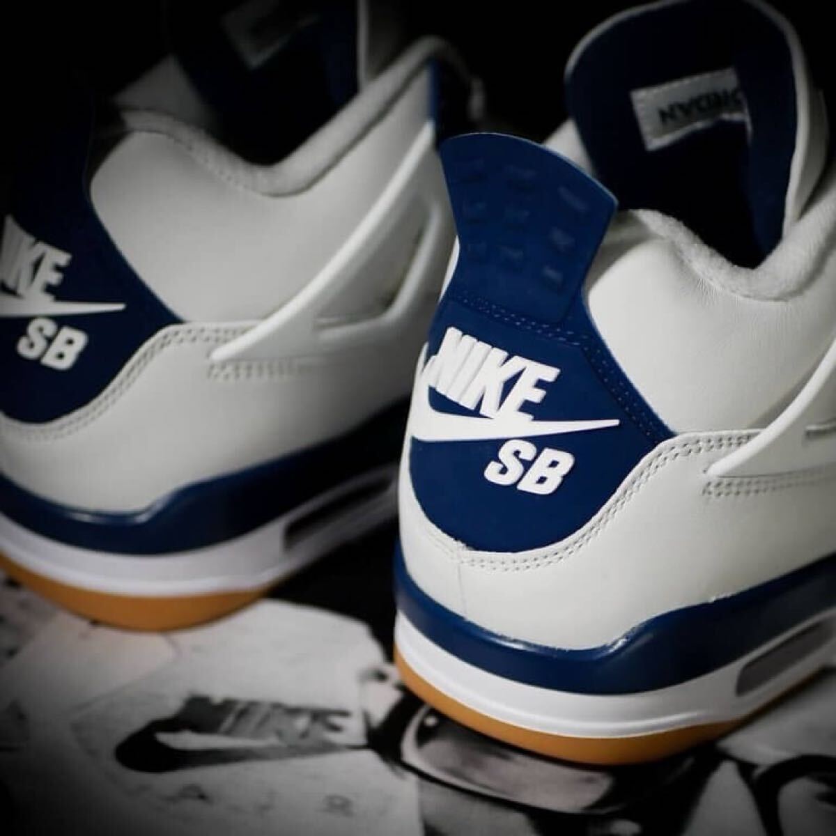 28.5cm Nike SB Air Jordan 4 Summit White / Navy US10.5 28.5cm Nike SB Air Jordan 4 Summit White / Navy US10.5